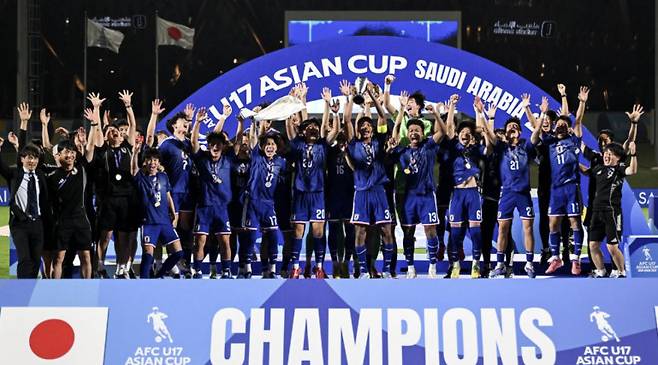 일본, 또 아시아 정상 등극…U-17 아시안컵 제패→결승서 중국 3-2 제압+올해 각급 대회 5번째 우승