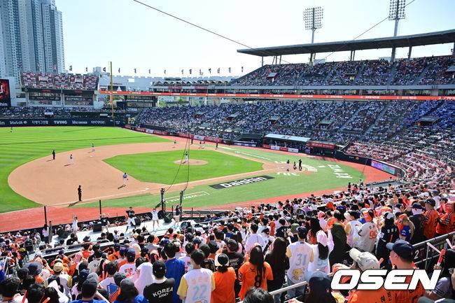 ‘홈팀 악몽’ 불만 많은 土 낮 2시 경기, LG-한화 4차례 최다, NC만 한 번도 없다…다행인 건 6월 7일~9월 15일까지 금지 기간