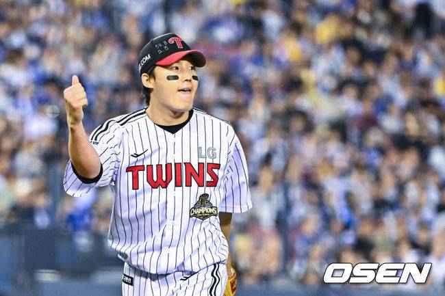 '밀어내기 볼넷' 염갈량 칼 빼들었다, 배재준 2군행...'타율 1할9푼7리' 홍창기, 톱타자 복귀, LG 주전 라인업