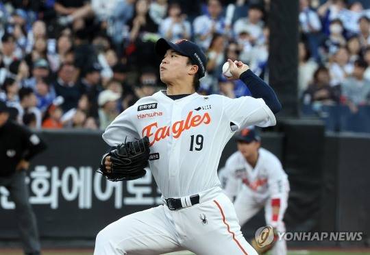 한국은 이탈리아가 아냐! 쿨하게 왕옌청 보내줘야...한국 팬들은 달라