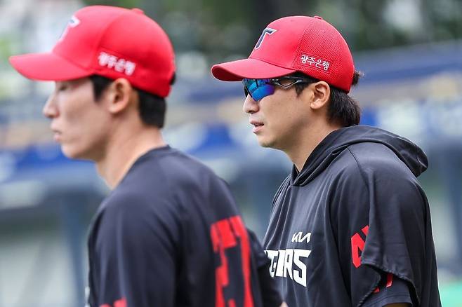 KIA 대역전승에도 나성범은 웃지 못했다… 이틀 연속 치명적 포구 실책, 승리가 머리 식혀줄까