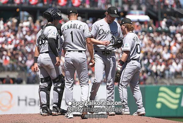 '3⅓이닝 8실점→0승 5패' KBO MVP가 어쩌다가 이렇게 됐나…이정후 빠진 SF 상대로 '와르르'