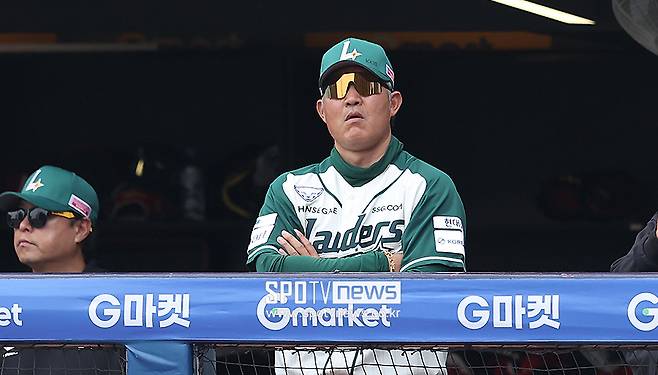 모든 선수들 얼굴에 ‘피곤하다’고 써 있다… 암흑의 7연패, SSG 앞이 안 보인다