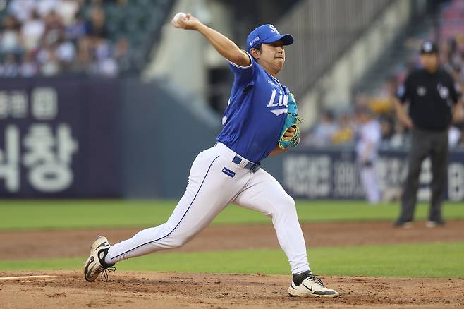 “돌로 던져도 너보다 잘 던지겠다”며 오재원이 저격했던 삼성 양창섭, 1피안타 무4사구 완봉승으로 고교 시절 잠재력을 만천하에 증명했다 [남정훈의 비욘드 더 그라운드]
