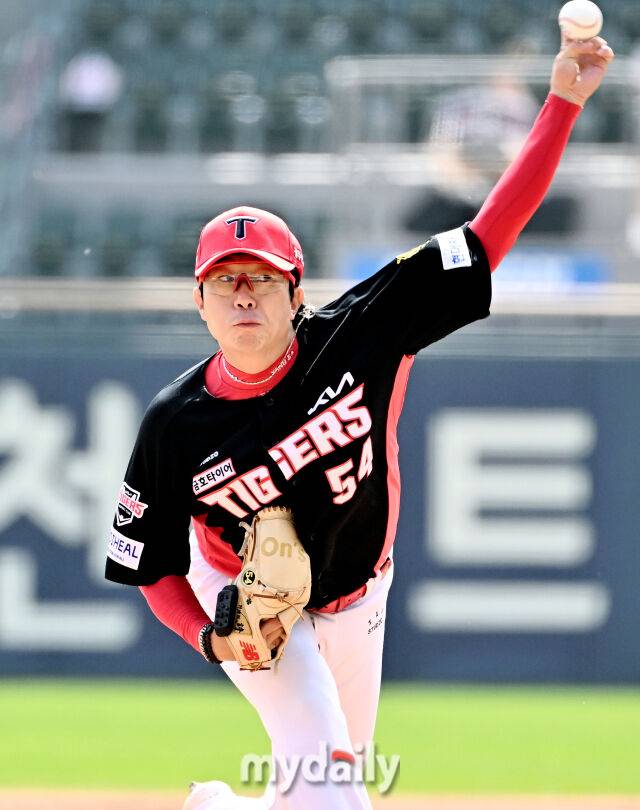 류현진 韓美 200승, 김광현 190승하고 수술…양현종 189승, 안 아프면 늦어도 내년엔 가능 ‘이 레전드가 최종목적지'