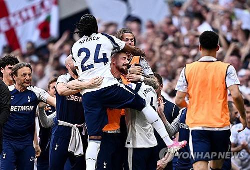 토트넘, '2시즌 연속 17위 잔류'... 웨스트햄 최종 18위 강등[EPL 종료]
