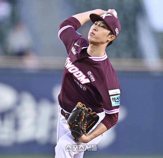 안우진·하영민·배동현·박준현…키움, ‘차고 넘치는’ 선발→‘묘수’가 필요해 [SS시선집중]