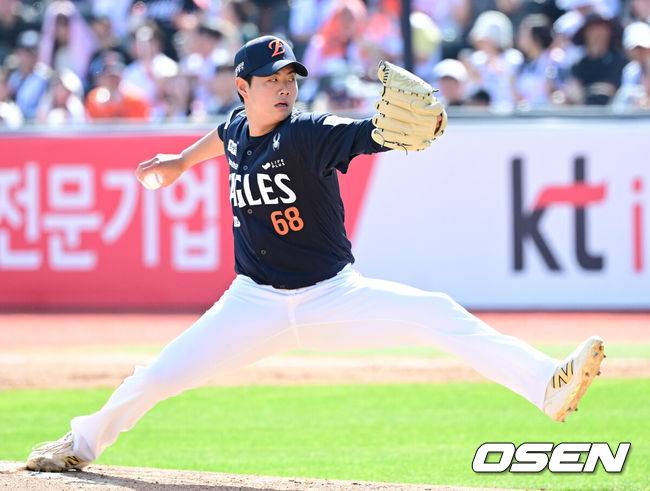 방수포 덮여있지만, 비는 사라졌다...'KBO 최초' 육성 신화의 두 번째 선발 등판 볼 수 있나 [오!쎈 창원]