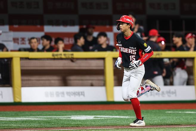 KIA '히트 상품' 박재현, KBO 역대 46번째 1회초 선두타자 초구 홈런 폭발 [고척 현장]