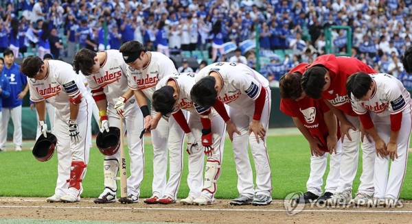 '끝없는 추락' SSG, 삼성에 패하며 신세계그룹 인수 후 구단 최다 8연패 타이