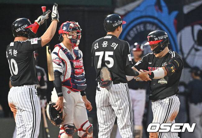 1:6에서 8:6으로 뒤집다…염갈량 작두 탔다→대타 문정빈 역전 2타점 3루타, LG 4연승, 롯데 3연패 [부산 리뷰]