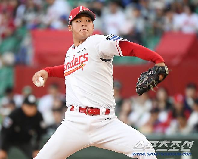 '역대 최초' KIA 승부수, 왜 시라카와인가…