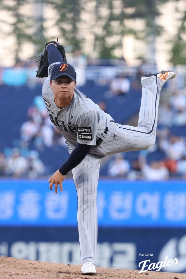 '대만 특급' 왕옌청이 어쩌다, '제구 불안→최다 실점+최소 이닝' 시즌 최악의 투구 2이닝 4실점 '조기강판' [창원 현장]