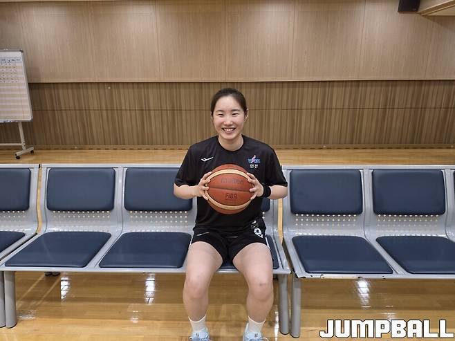 휴가 내내 산으로 향했다, ‘등산 마니아’가 된 눈물겨운 비하인드…“손 못 쓰니 하체라도”