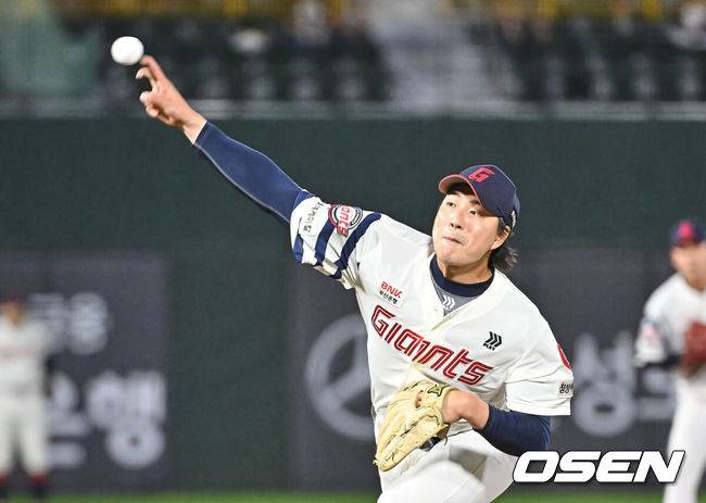 4년 만에 복귀전, 1이닝 삼자범퇴, 감동이었다. ‘헤드샷 부상→손가락 수술’ 파란만장 1라운드 투수 돌아오다