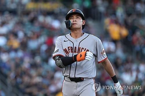 '현지 고깃집 목격담' 이정후, 부상 공백에도 뜨거운 인기…'3연패 수렁' SF 타선 구하러 주말 복귀 임박