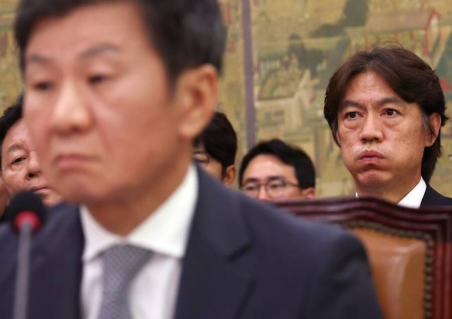 [오피셜] 전격 사퇴 발표, 홍명보 감독 선임했던 정몽규 KFA 회장 사의 표명…“북중미월드컵 이후 협회장 자리 물러나겠다”