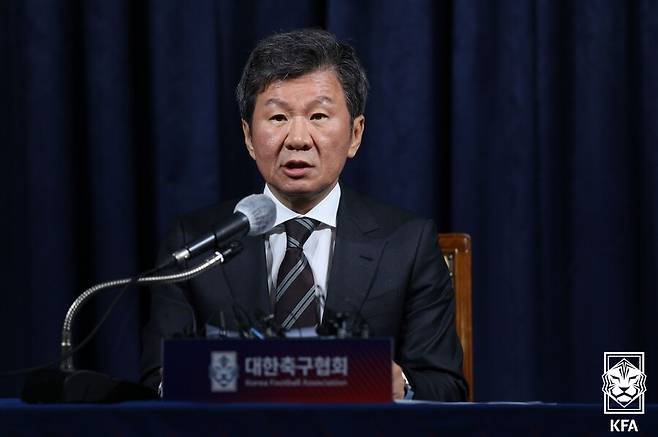 [오피셜] 대한축구협회 정몽규 회장, 사의 표명...
