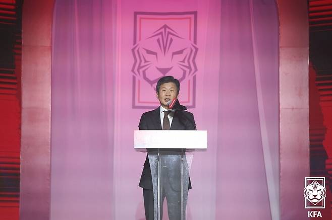 [오피셜] 대한축구협회 정몽규 회장, 사의 표명...