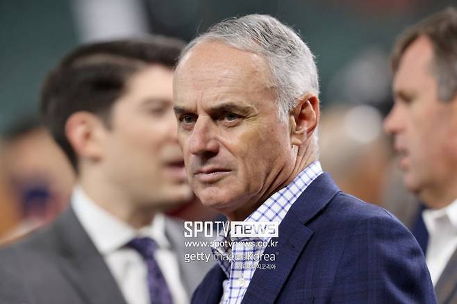 KBO리그 초비상 사태? MLB 재채기했더니, KBO 독감 걸릴 판… 중대한 대형 화두 떴다