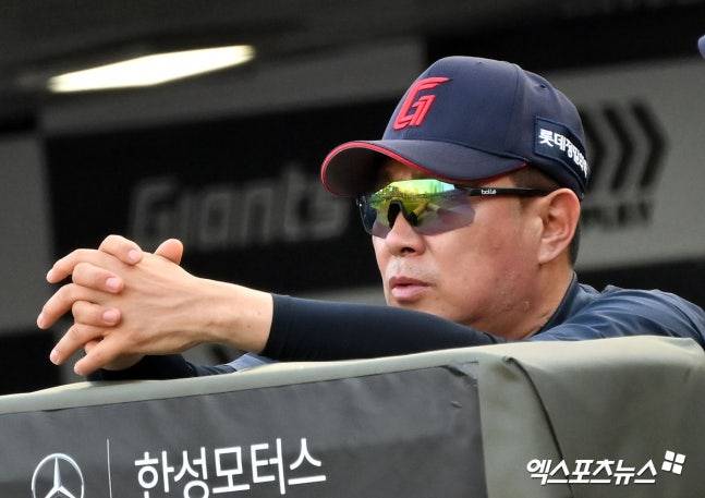 'KBO 15번째 굴욕' 눈 앞에서, 롯데 '미친 뒷심' 발휘했다! 노히트 깨부수고 결국 승리…김태형 감독