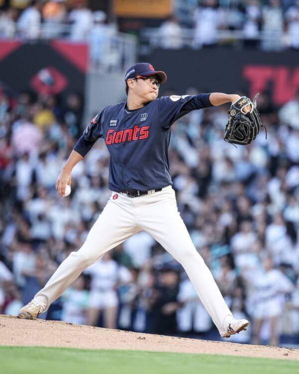 '9회 악몽도 잊었다' 연장 10회 대폭발... 롯데 6-2승리, NC 울린 5득점 빅이닝