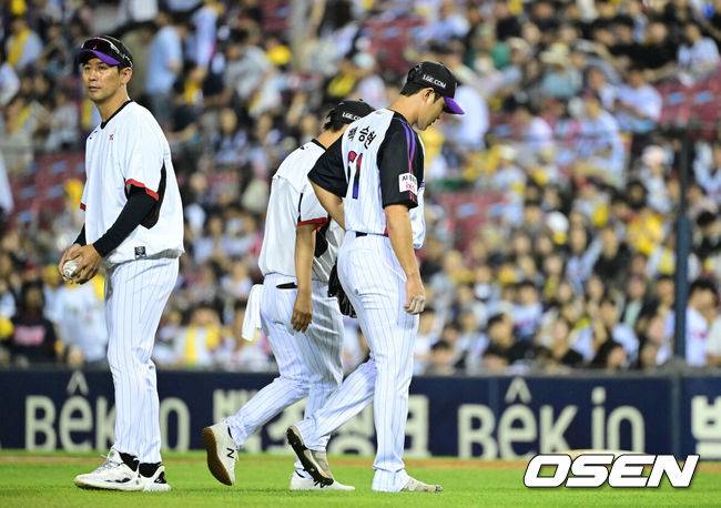 '또 부상 악재' 공 2개 던지고 마운드 주저앉다...백승현 어깨 통증, LG 불펜 또 사라지나