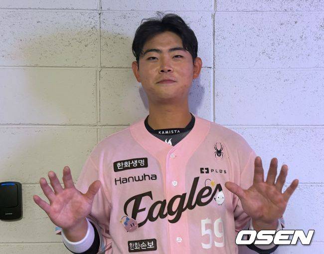 한화 안방 10년 만에 괴물 떴다…40G 만에 데뷔 첫 홈런→10홈런 완성