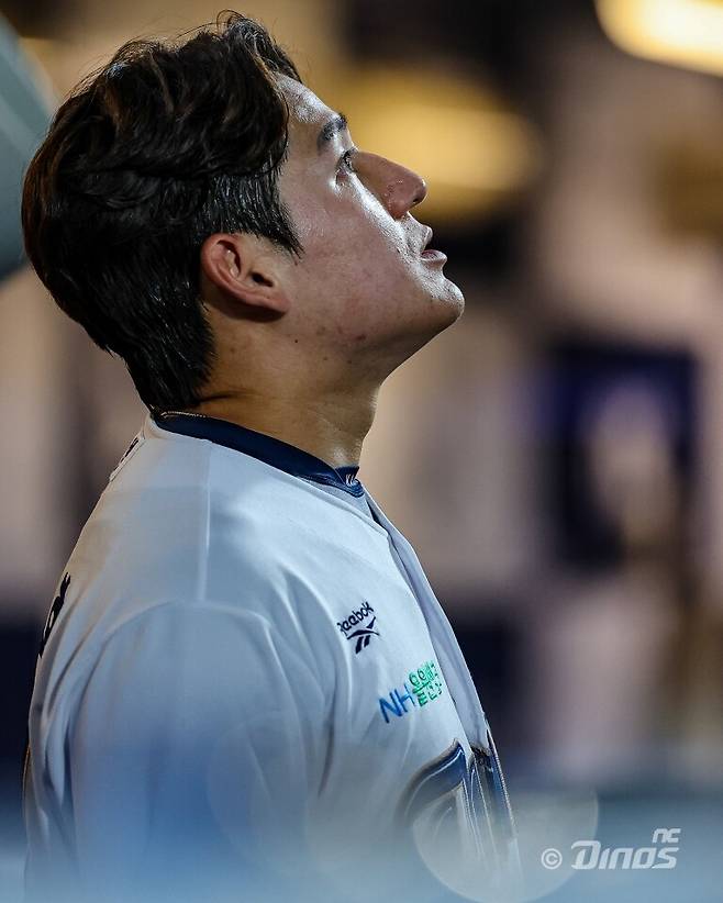 1만8128명 만원관중 실망시켰다, 연이틀 경기 막판 결정적 실책→끝내 패배 이어졌다…'9위 추락' NC 정말 어쩌나 [창원 현장]