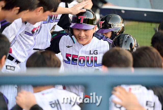 “ABS 구장마다 다르고 투수마다 다르고, 키로 한다는 것 자체가…” LG 오지환 소신발언, 거 참 신경 쓰입니다[MD잠실]
