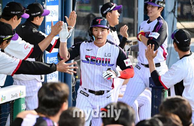 “ABS 구장마다 다르고 투수마다 다르고, 키로 한다는 것 자체가…” LG 오지환 소신발언, 거 참 신경 쓰입니다[MD잠실]