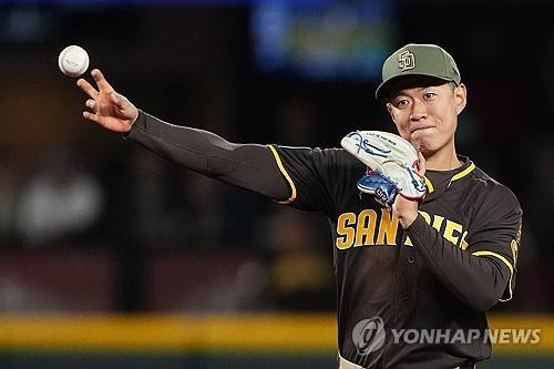 11일 만에 복귀한 이정후, 4안타 대폭발…6경기 연속 안타(종합)