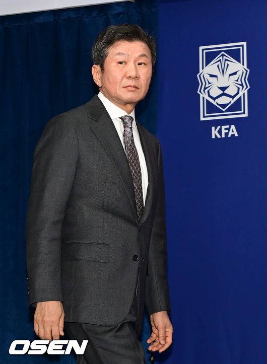 “정몽규 떠나면 누가 맡나” 축구협회 차기 직무대행 체제? “60일 안에 새 회장 뽑아야” 축구협회 차기 권력구도 요동