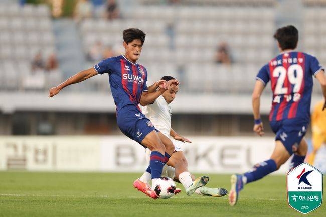 슈팅 26개에도 골 없었다...수원FC, '김민재 골 취소+골대 불운' 성남과 0-0 무승부→6위 제자리걸음[오!쎈 현장]