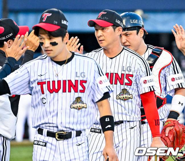 홈런 또 홈런→3G 연속 2홈런→35일 만에 1위 탈환...염갈량 웃다 “타격코치가 마음고생 심했다. 장타력 기대한다”