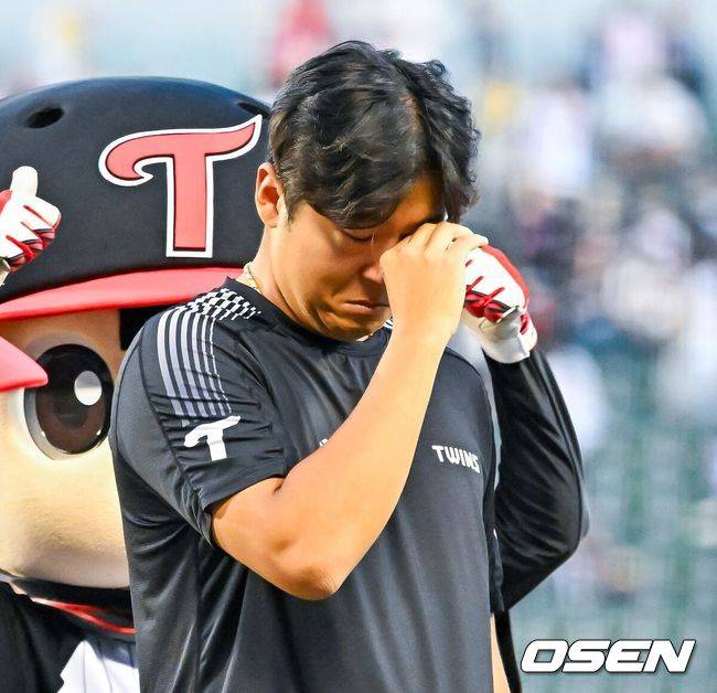 홈런 또 홈런→3G 연속 2홈런→35일 만에 1위 탈환...염갈량 웃다 “타격코치가 마음고생 심했다. 장타력 기대한다”