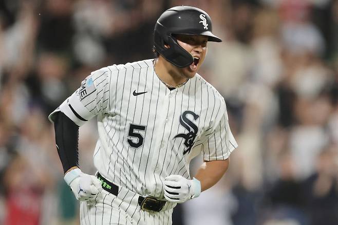 홈런 1위, 신인왕 1순위인데...MLB 접수한 日 거포 병살 피하려다 부상 이탈