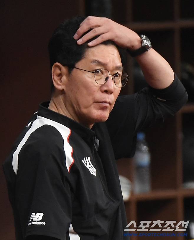 4연승! 마법의 주말 스윕…류현인 불방망이+김현수 쐐기포+보쉴리 완벽투, 키움 8연패 수렁 [고척리뷰]