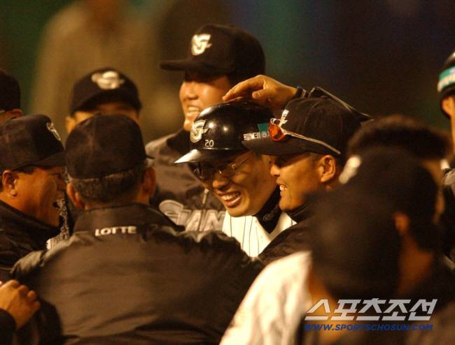 '이틀 연속 역전 만루포 잔혹史' KBO 역대 2호 진기록 but 삼성은 '기분 좋은 평행이론' 꿈꾼다 [SC포커스]