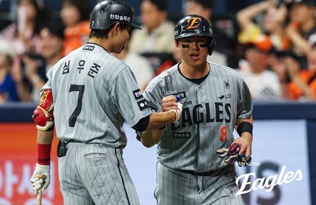 ‘타율 0.195→0.317’ 자신의 가치 입증하며 한화 상승세 이끌고 있는 노시환