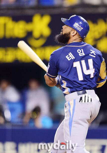 유일 40-40 괴수 오랜만에 한국 찾았다, 내일(2일) 잠실 한화-두산전 관람 예정…