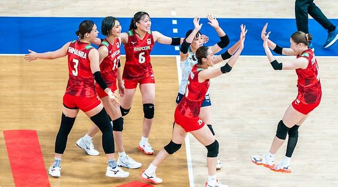日 여자배구 진짜 무섭다! MVP·유럽파·올해의 리베로 총집결…
