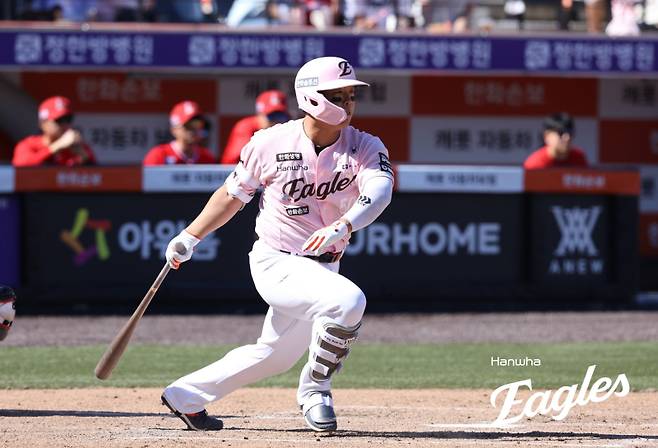 한화팬 이·맛·현 만끽...강백호, 약했던 두산·낯선 벤자민 상대로 타점왕 페이스 이어갈까