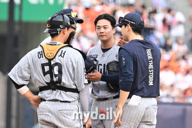 한때 옛 동료 손아섭이 막았다, 대만 좌완 특급의 韓 데뷔 첫 무실점을…왕옌청 150km KKKK 1실점, 6승은 다음 기회에 [MD잠실]