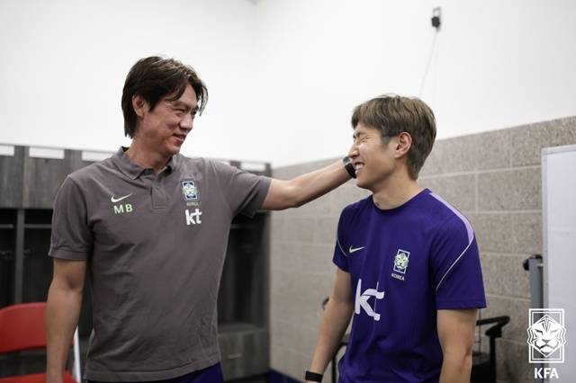 이강인 맞아요? 체코에서 잘못 만든 홍명보호…경계는 대단