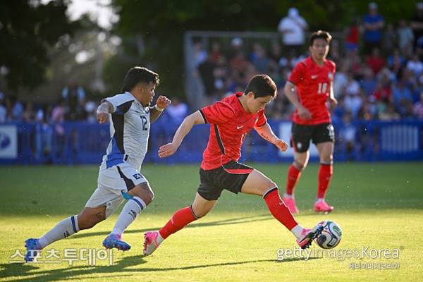 이동경, 후반 12분 프리킥 선제골…한국, 엘살바도르에 1-0 리드
