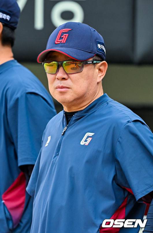 '명장의 또 다른 이정표' 김태형 감독, KBO 역대 7번째 800승 눈앞