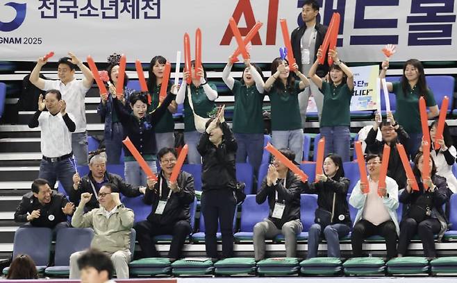 서울 정근식X경기 안민석X인천 도성훈, 수도권 '스포츠 프랜들리' 진보 교육감 포진...