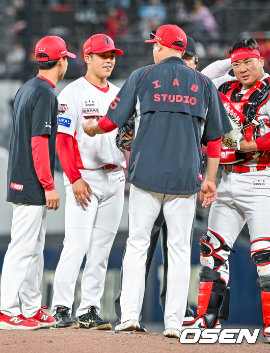 우와~잘바꿨네! KIA 새 아쿼 경력직, 00000 KKKK 환상 KBO 복귀쇼...1.5억 너무 싸다 [오!쎈 광주]