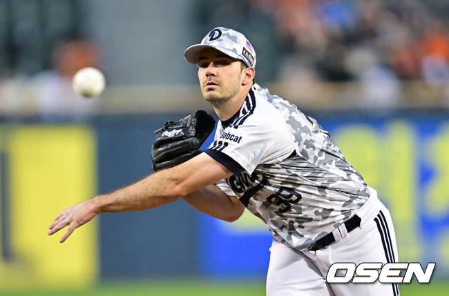 '우천중단 2번→4시간 29분 혈투' 두산이 웃었다…한화 3-1 제압하고 위닝시리즈 [오!쎈 잠실]